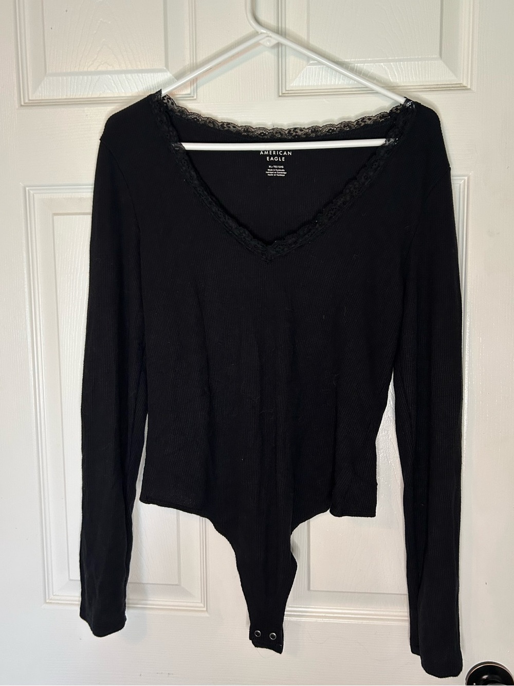 American Eagle Outfitters Black Lace V-Neck Long-Sleeve Bodysuit
